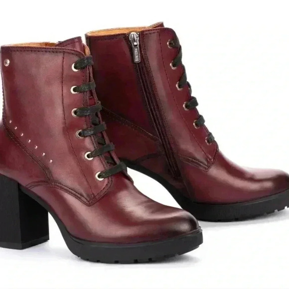 Pikilonos Platform Lace Up Calfskin Leather Boots with Studs US Size 37 - Picture 3 of 12